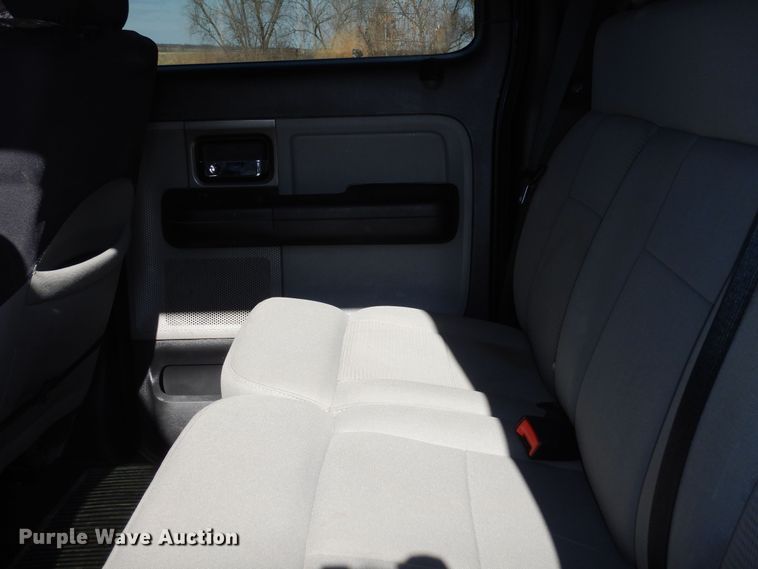 image for item DI6844 2005 Ford F150  SuperCrew pickup truck