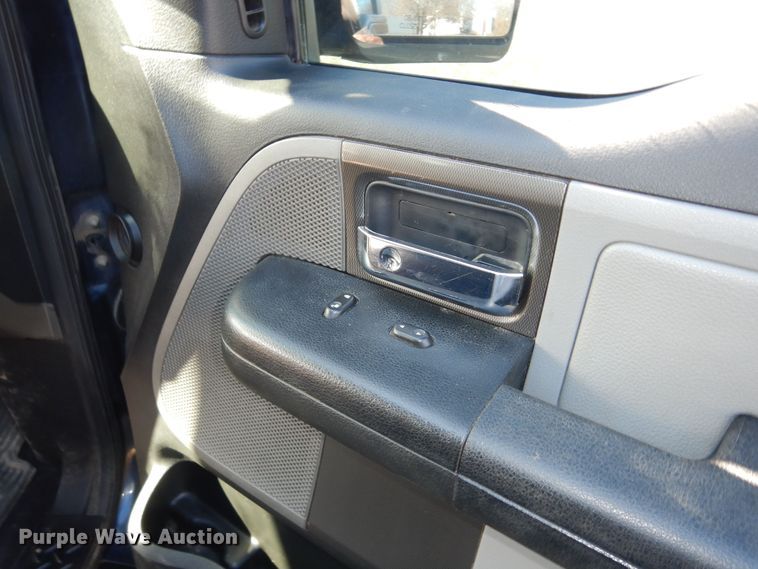 image for item DI6844 2005 Ford F150  SuperCrew pickup truck