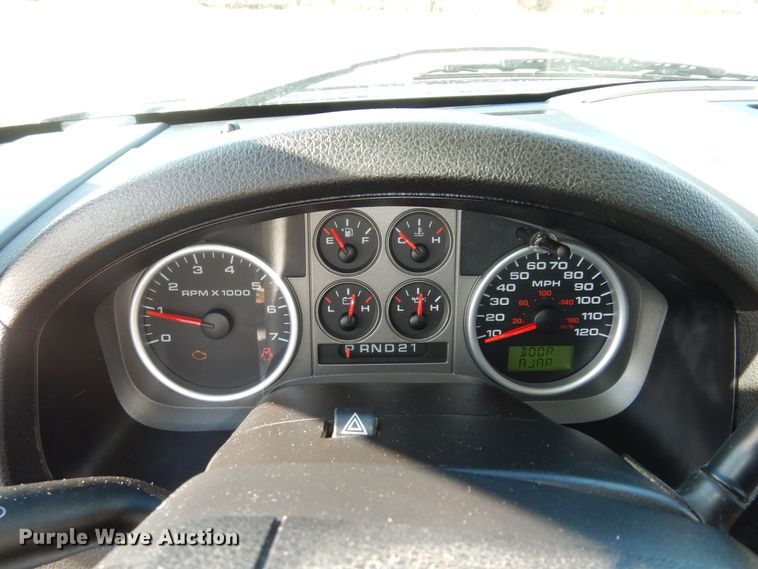 image for item DI6844 2005 Ford F150  SuperCrew pickup truck