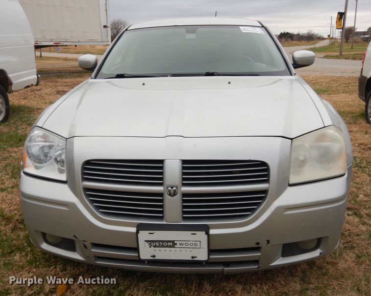 image for item DI6845 2007 Dodge Magnum SXT