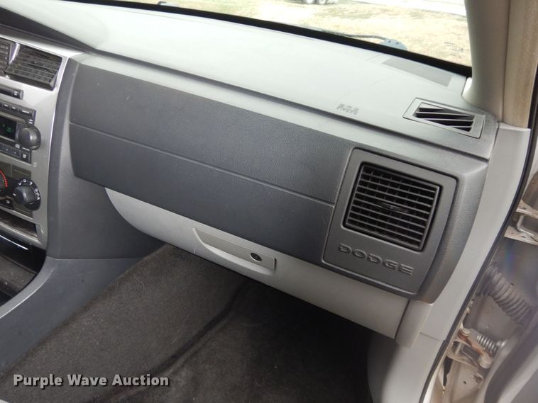 image for item DI6845 2007 Dodge Magnum SXT