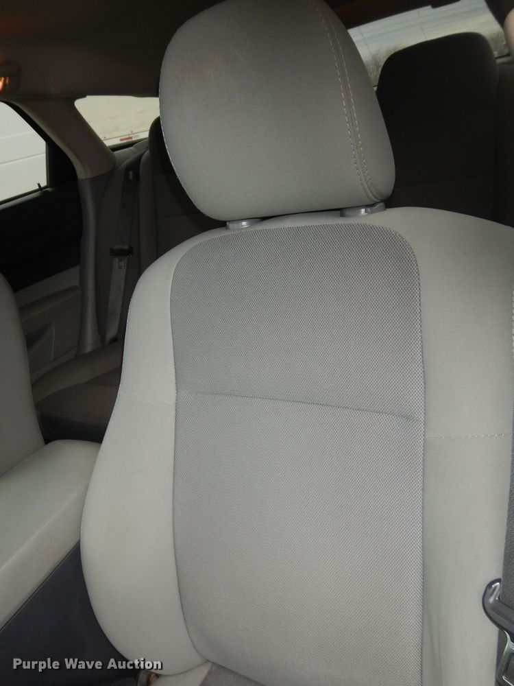 image for item DI6845 2007 Dodge Magnum SXT