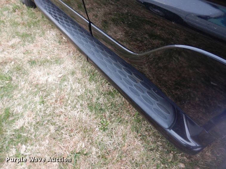 image for item DI6846 2004 GMC Yukon Denali  SUV