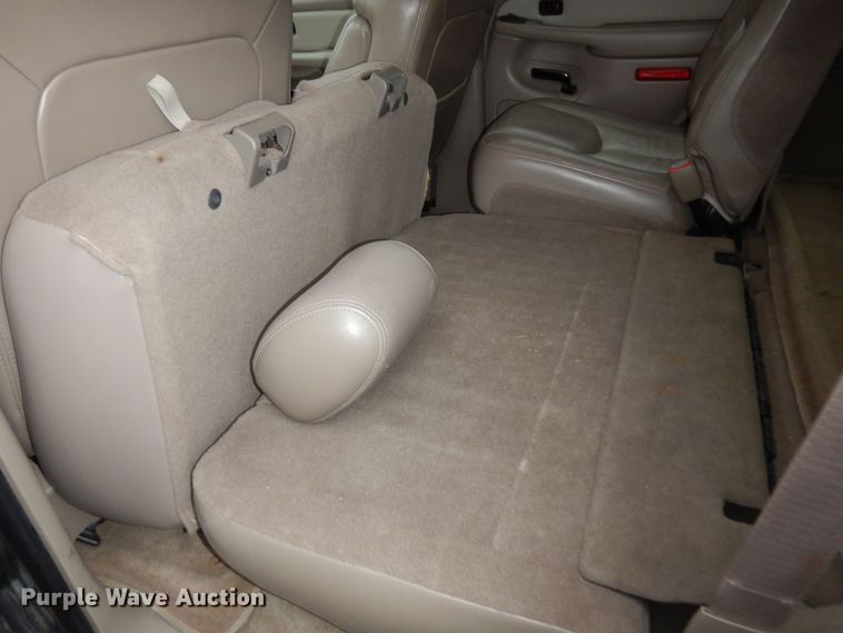 image for item DI6846 2004 GMC Yukon Denali  SUV