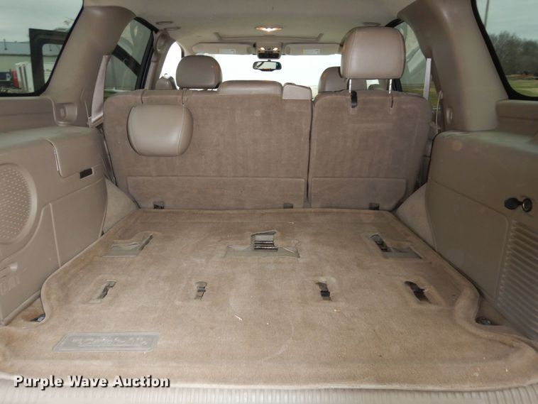 image for item DI6846 2004 GMC Yukon Denali  SUV