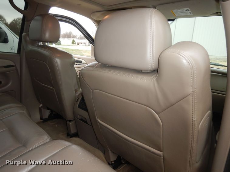 image for item DI6846 2004 GMC Yukon Denali  SUV