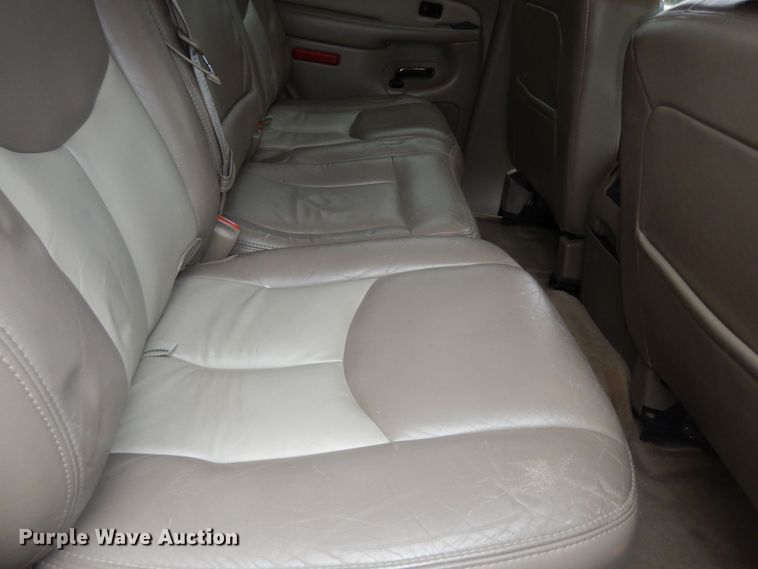 image for item DI6846 2004 GMC Yukon Denali  SUV