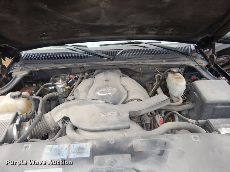 image for item DI6846 2004 GMC Yukon Denali  SUV