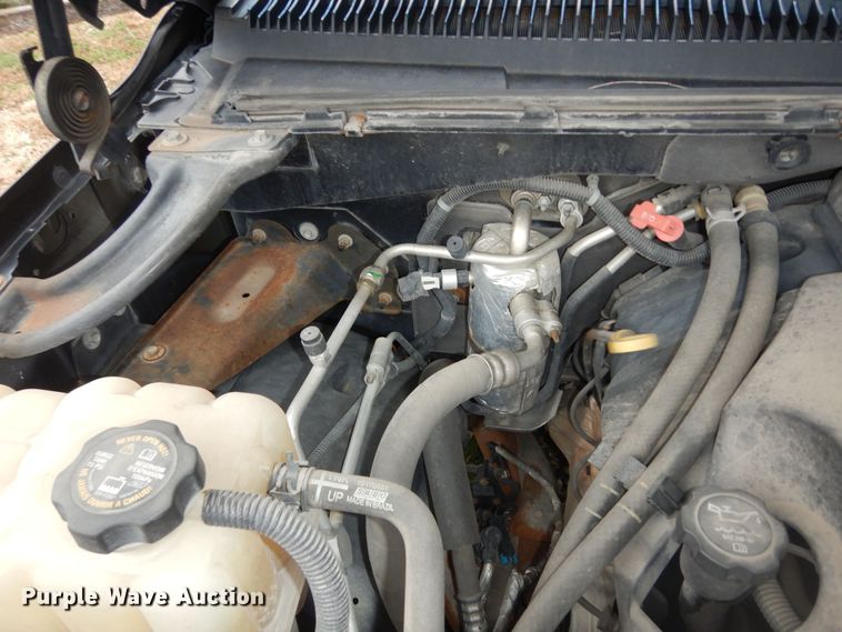 image for item DI6846 2004 GMC Yukon Denali  SUV