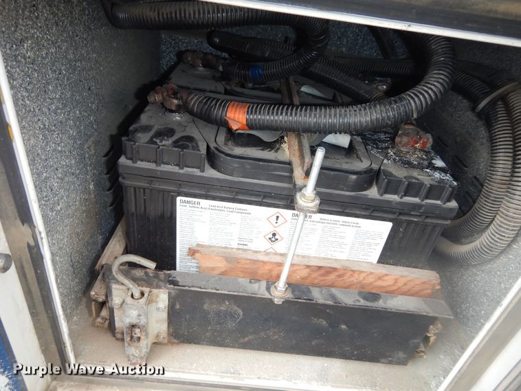 image for item DI6848 1993 Ford E350  ambulance