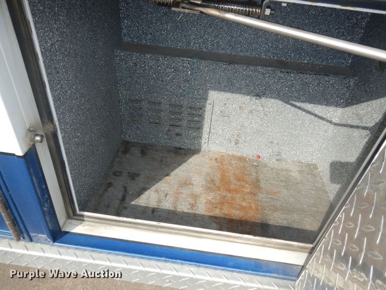 image for item DI6848 1993 Ford E350  ambulance