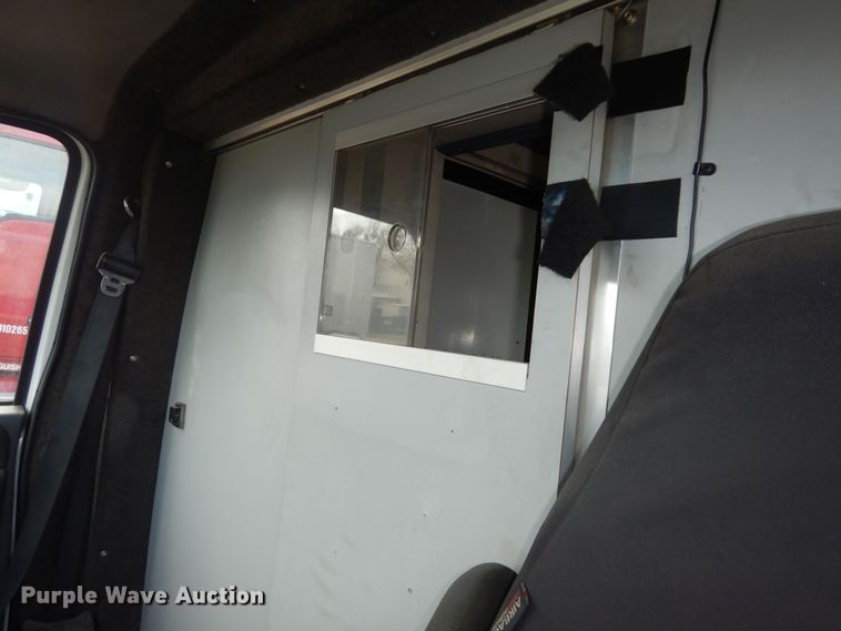 image for item DI6848 1993 Ford E350  ambulance