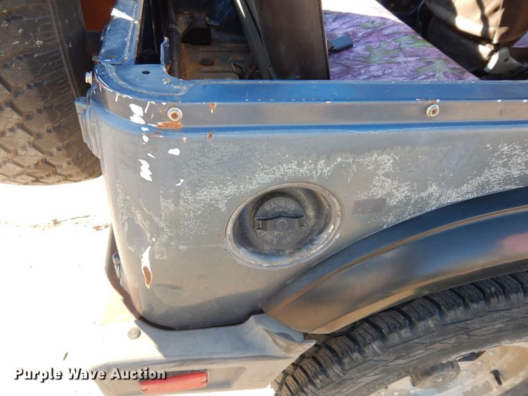 image for item DI6876 1986 Suzuki Samurai  SUV