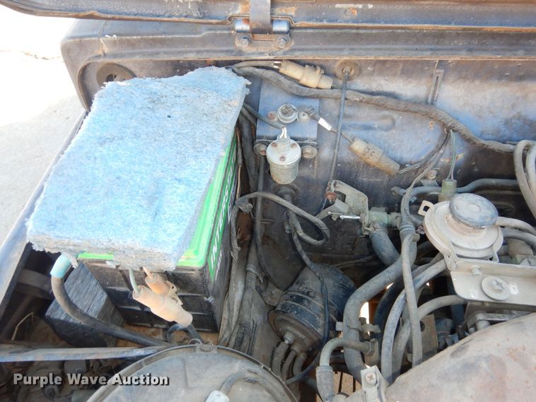 image for item DI6876 1986 Suzuki Samurai  SUV