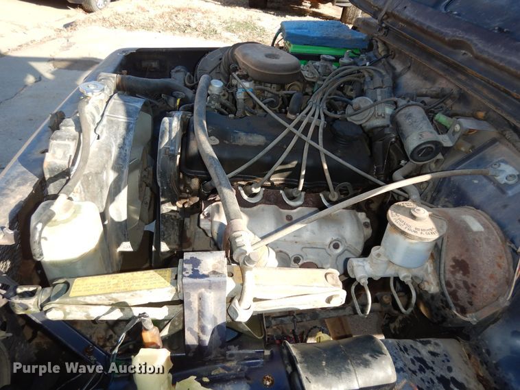 image for item DI6876 1986 Suzuki Samurai  SUV