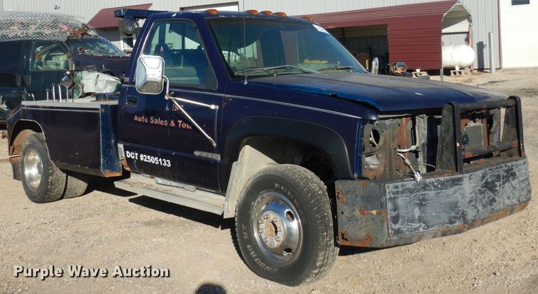 image for item DI6881 1993 Chevrolet K3500  tow truck