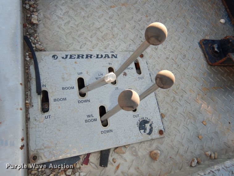 image for item DI6881 1993 Chevrolet K3500  tow truck