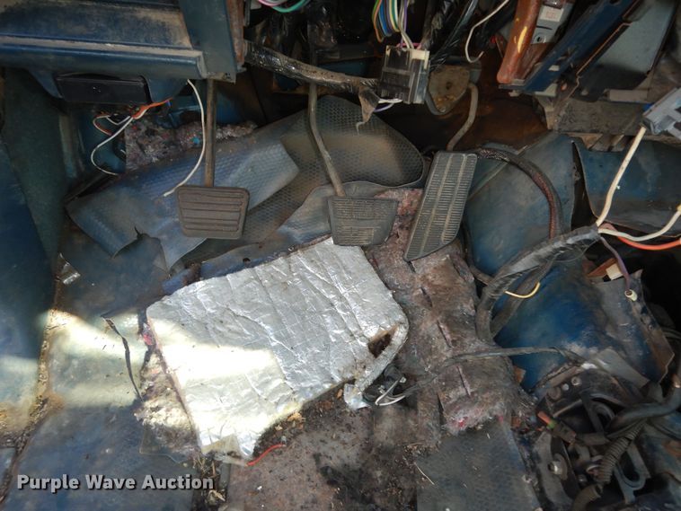 image for item DI6881 1993 Chevrolet K3500  tow truck