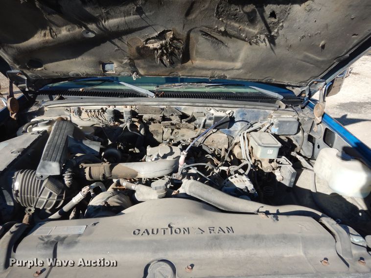 image for item DI6881 1993 Chevrolet K3500  tow truck