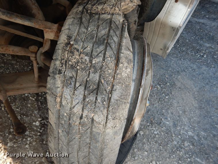 image for item DI6881 1993 Chevrolet K3500  tow truck