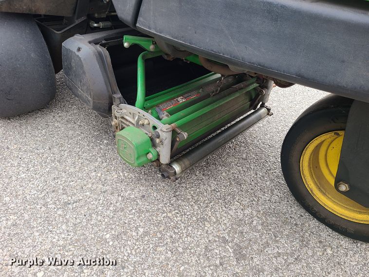 image for item DM4921 John Deere 2500B  reel mower