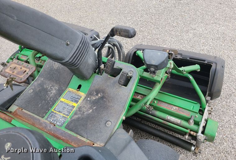 image for item DM4921 John Deere 2500B  reel mower