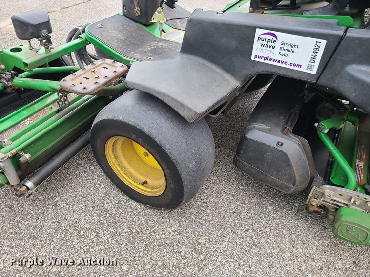 image for item DM4921 John Deere 2500B  reel mower