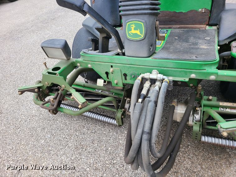 image for item DM4922 John Deere 2500B  reel mower