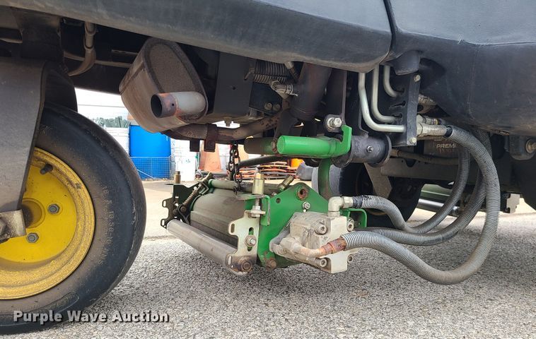 image for item DM4922 John Deere 2500B  reel mower