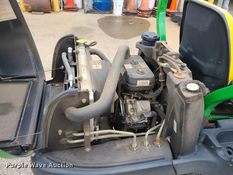 image for item DM4922 John Deere 2500B  reel mower