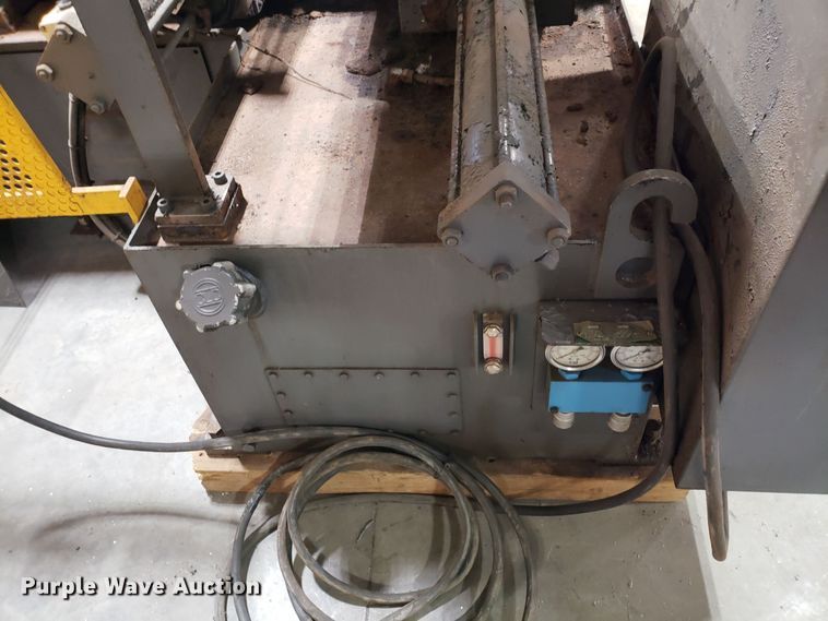 image for item DM4925 2015 Do All DC-330NC  bandsaw