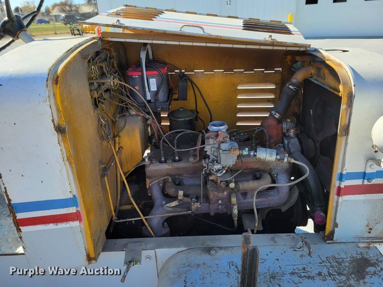 image for item DM8100 1963 Northwestern JG-40FK-2  tug