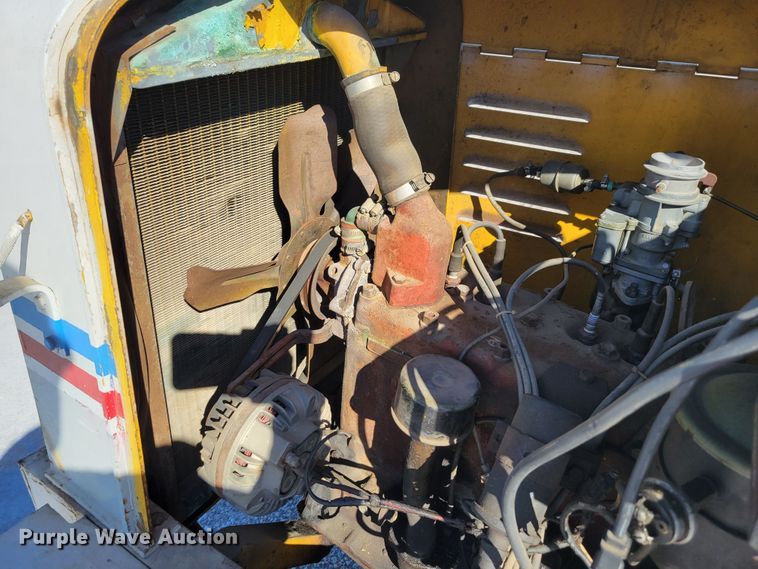 image for item DM8100 1963 Northwestern JG-40FK-2  tug