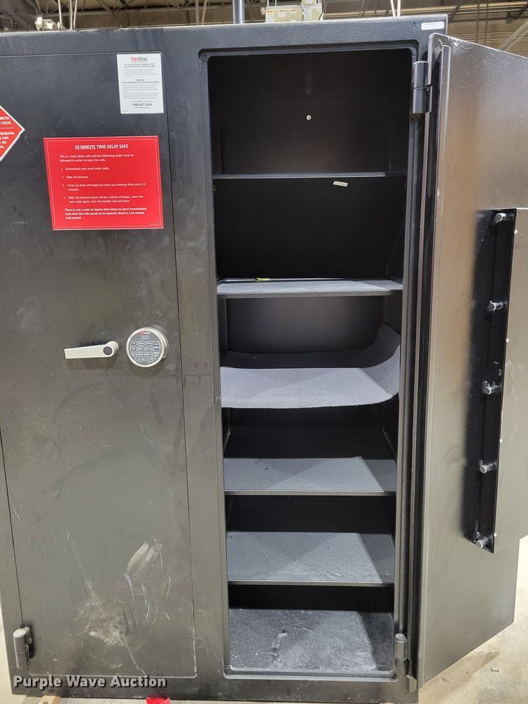 image for item DM8111 FireKing  safe