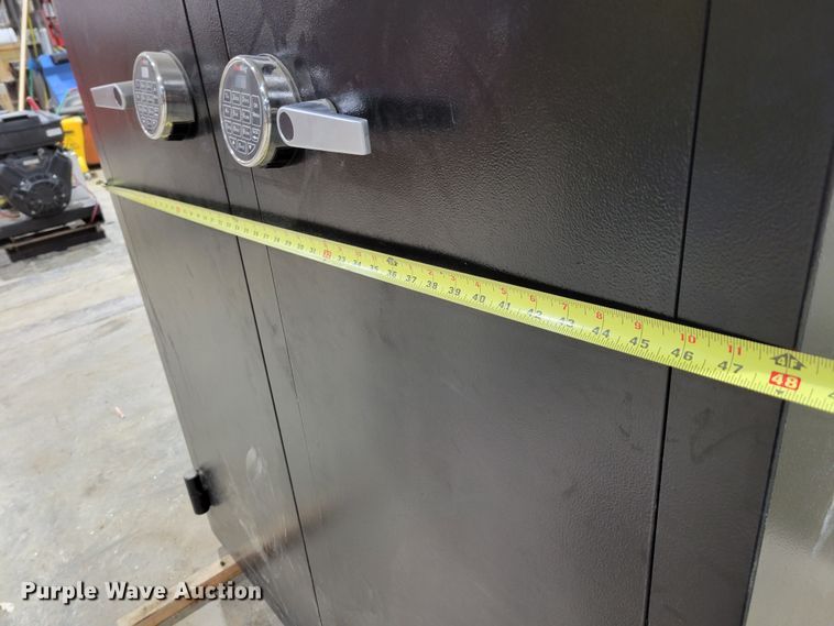 image for item DM8111 FireKing  safe