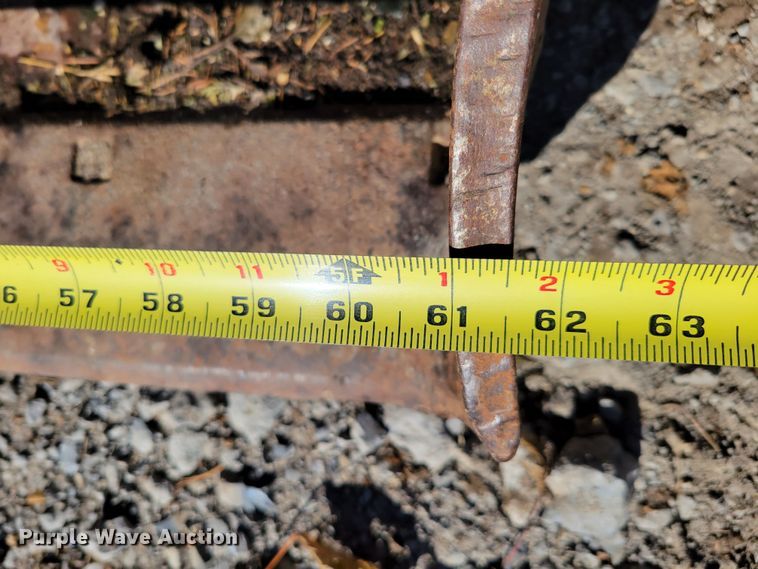 image for item DM8119 Mustang 1700  skid steer loader