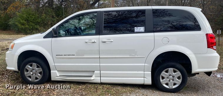 image for item DN8049 2011 Dodge Grand Caravan  handicap accessible van