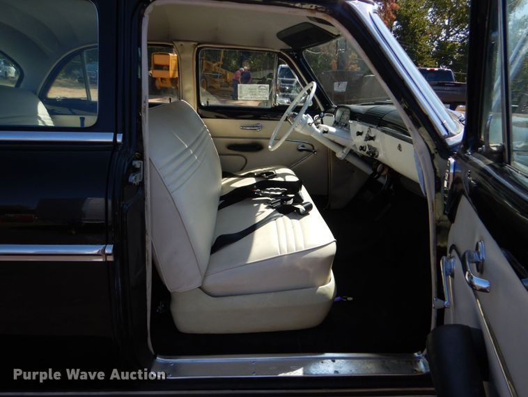 image for item DO1605 1954 Mercury Monterey