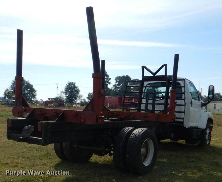 image for item DO1618 2008 Chevrolet C8500  truck cab and chassis