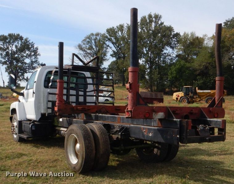 image for item DO1618 2008 Chevrolet C8500  truck cab and chassis