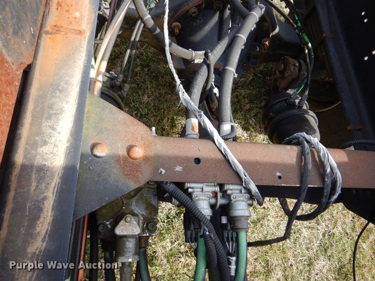 image for item DO1618 2008 Chevrolet C8500  truck cab and chassis