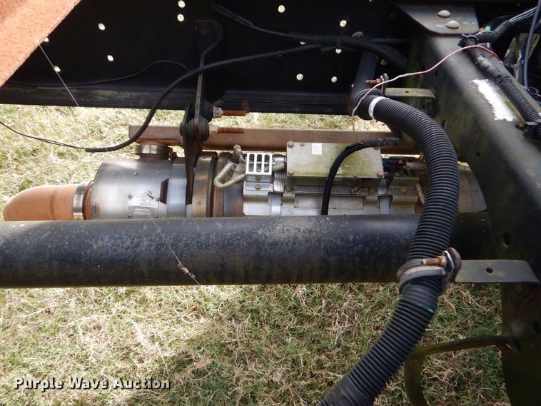 image for item DO1618 2008 Chevrolet C8500  truck cab and chassis