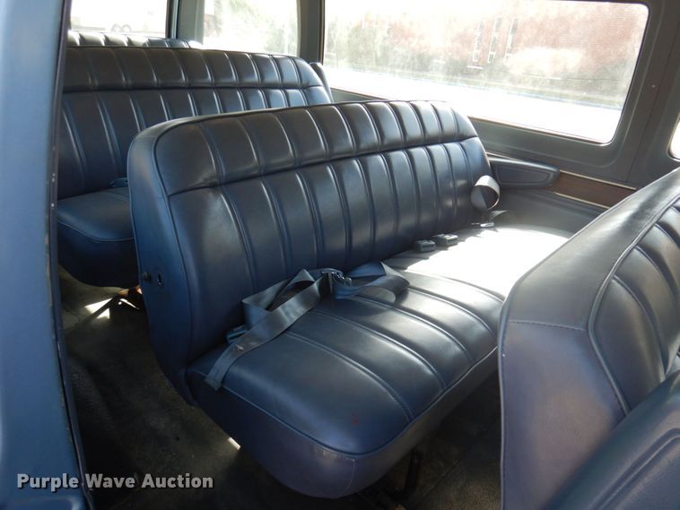 image for item DP0389 Dodge Ram 350  van