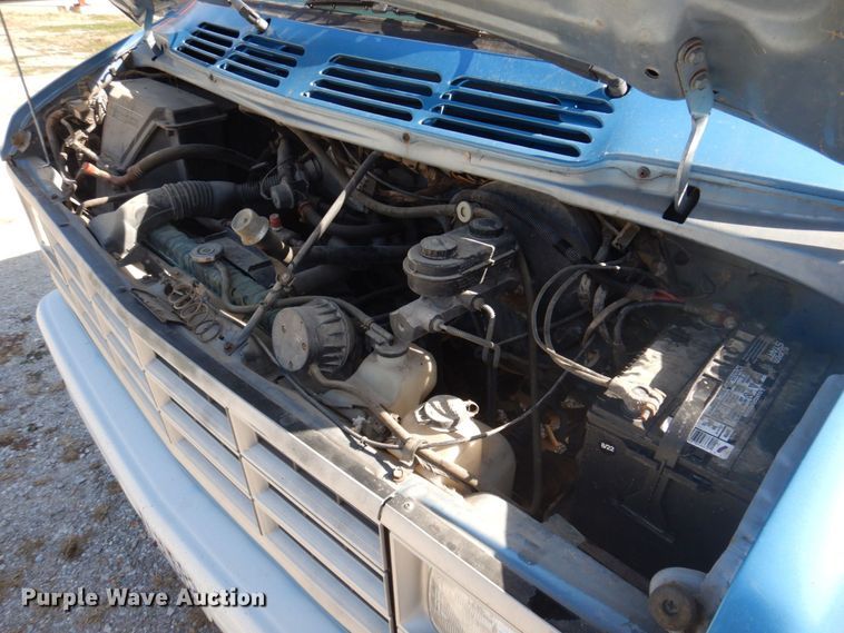 image for item DP0389 Dodge Ram 350  van