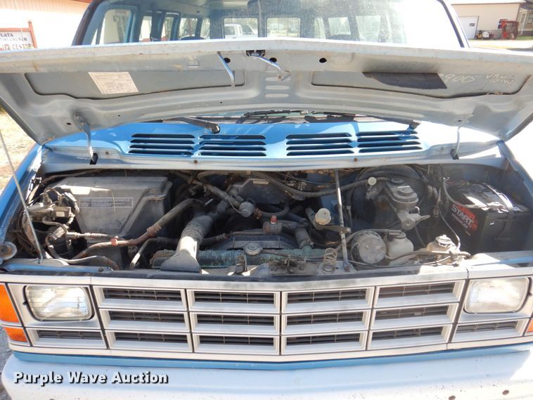 image for item DP0389 Dodge Ram 350  van