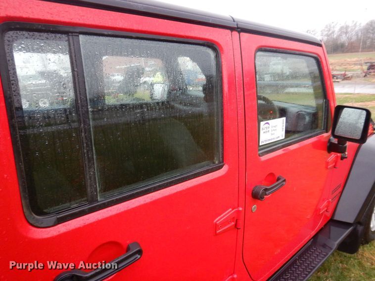 image for item DP0408 2016 Jeep Wrangle Sport Unlimited  SUV