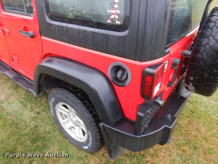 image for item DP0408 2016 Jeep Wrangle Sport Unlimited  SUV