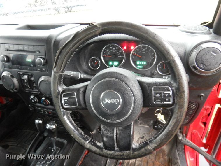 image for item DP0408 2016 Jeep Wrangle Sport Unlimited  SUV