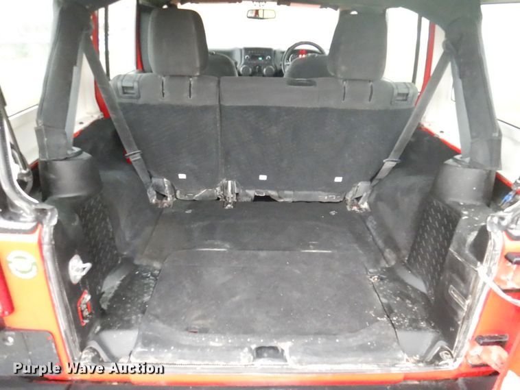 image for item DP0408 2016 Jeep Wrangle Sport Unlimited  SUV