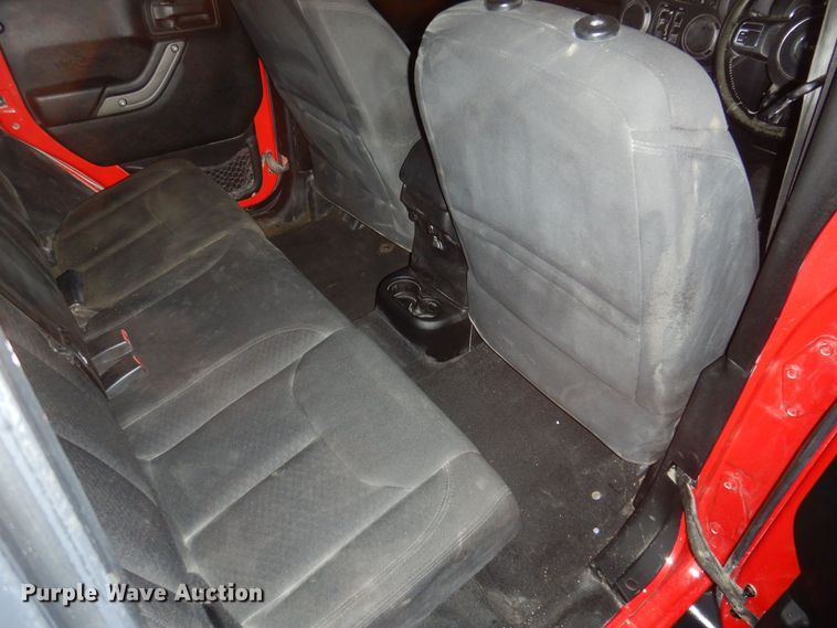 image for item DP0408 2016 Jeep Wrangle Sport Unlimited  SUV